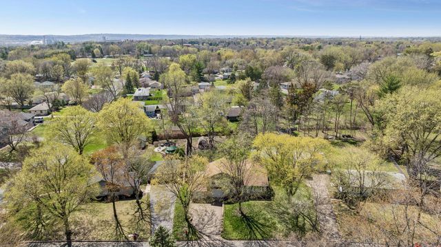 11032 Little Avenue S, Bloomington, MN 55437