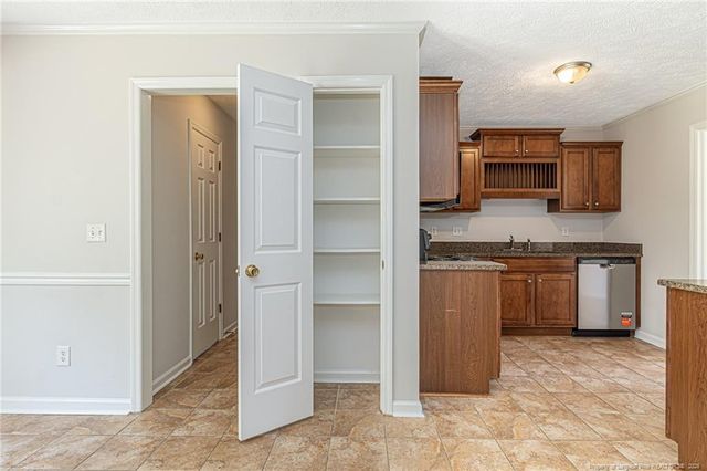 6815 St Julian Way, Fayetteville, NC 28314