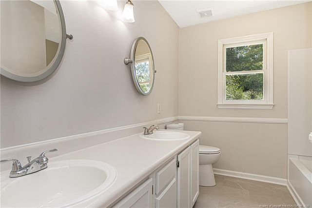 6815 St Julian Way, Fayetteville, NC 28314