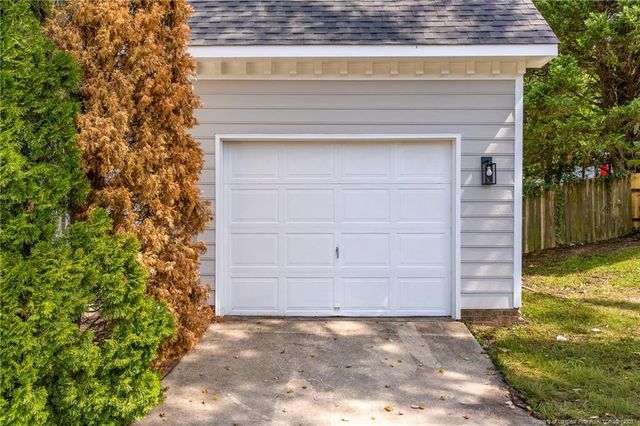 6815 St Julian Way, Fayetteville, NC 28314