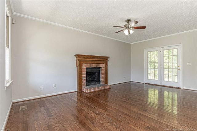 6815 St Julian Way, Fayetteville, NC 28314