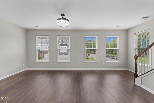 801 Grafton Peak Lane, Apex, NC 27523