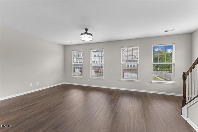 801 Grafton Peak Lane, Apex, NC 27523