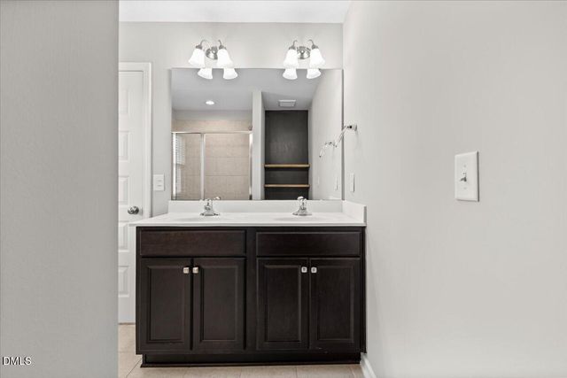 801 Grafton Peak Lane, Apex, NC 27523