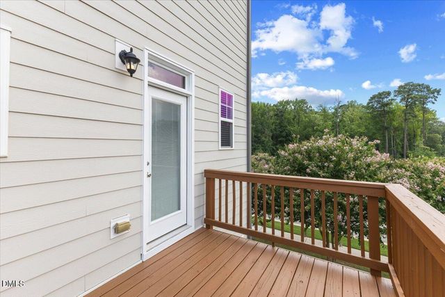 801 Grafton Peak Lane, Apex, NC 27523