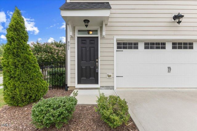 801 Grafton Peak Lane, Apex, NC 27523