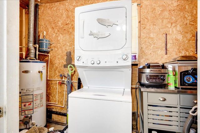 102 Peachtree Street, Wrens, GA 30833