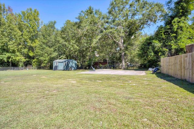 102 Peachtree Street, Wrens, GA 30833