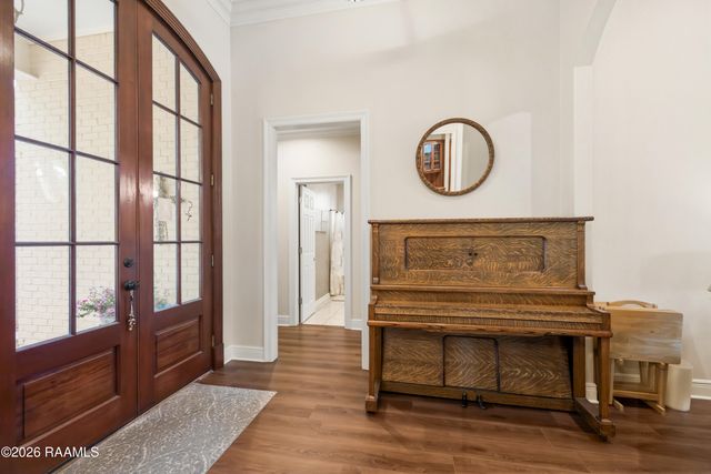 409 Austin Village Boulevard, Lafayette, LA 70508