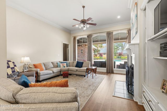 409 Austin Village Boulevard, Lafayette, LA 70508