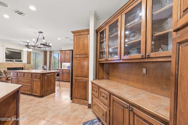 409 Austin Village Boulevard, Lafayette, LA 70508