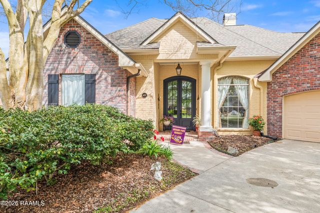 409 Austin Village Boulevard, Lafayette, LA 70508