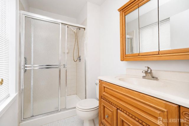 29 Lindsey Circle, Old Bridge, NJ 08857
