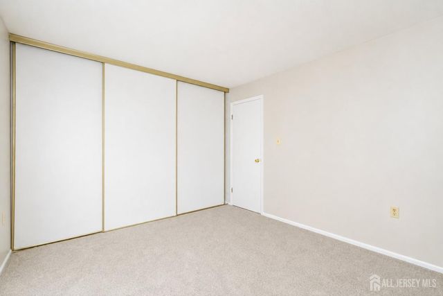 29 Lindsey Circle, Old Bridge, NJ 08857