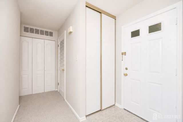 29 Lindsey Circle, Old Bridge, NJ 08857