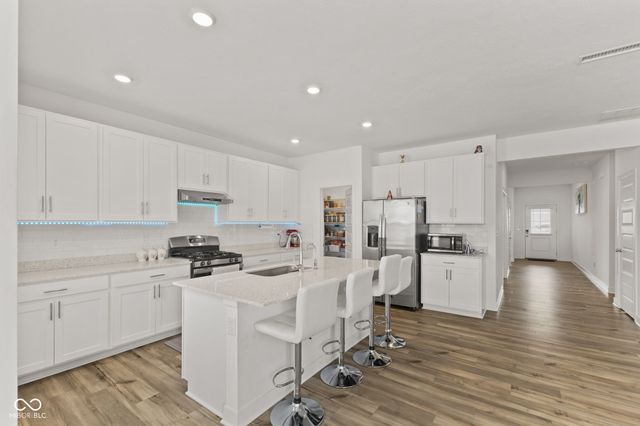 7234 Darley Lane, Indianapolis, IN 46259