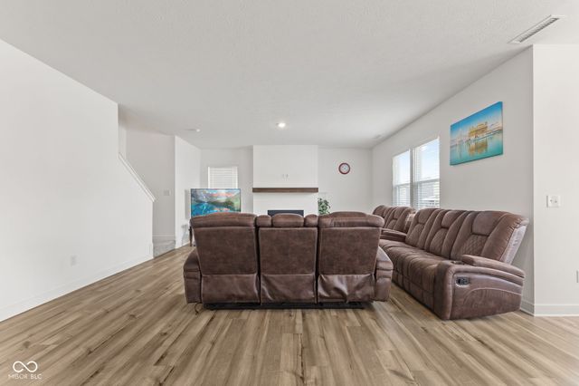 7234 Darley Lane, Indianapolis, IN 46259