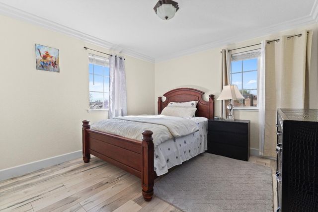 7732 Tennis Ct, Antelope, CA 95843