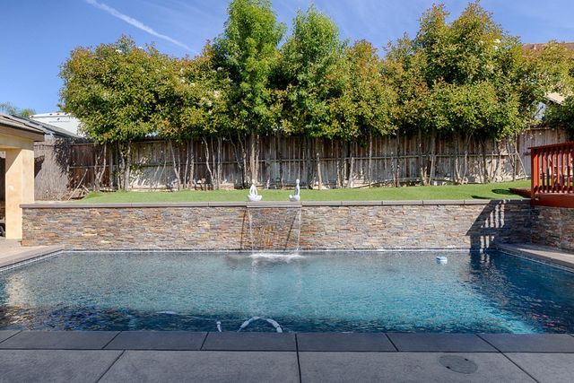 7732 Tennis Ct, Antelope, CA 95843