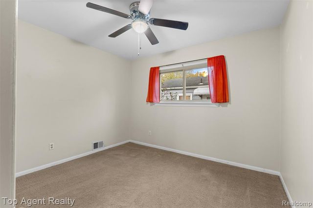 8026 Robert Street, Taylor, MI 48180