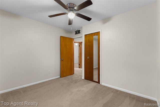 8026 Robert Street, Taylor, MI 48180