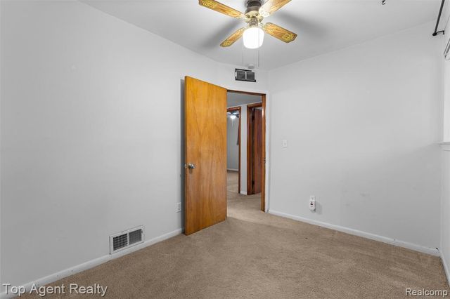 8026 Robert Street, Taylor, MI 48180