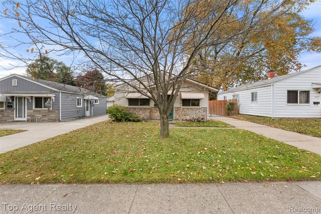 8026 Robert Street, Taylor, MI 48180