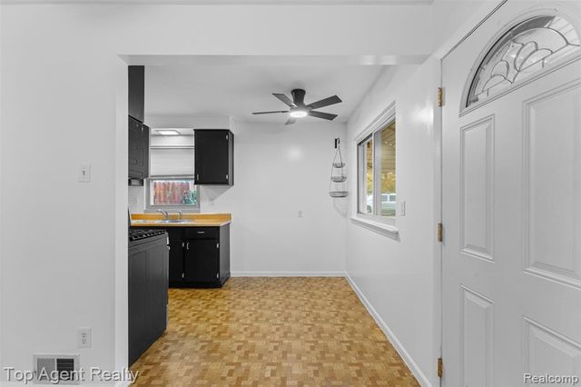 8026 Robert Street, Taylor, MI 48180