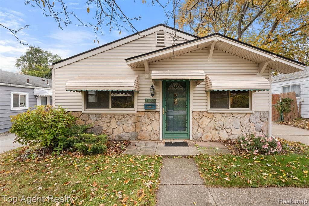 8026 Robert Street, Taylor, MI 48180