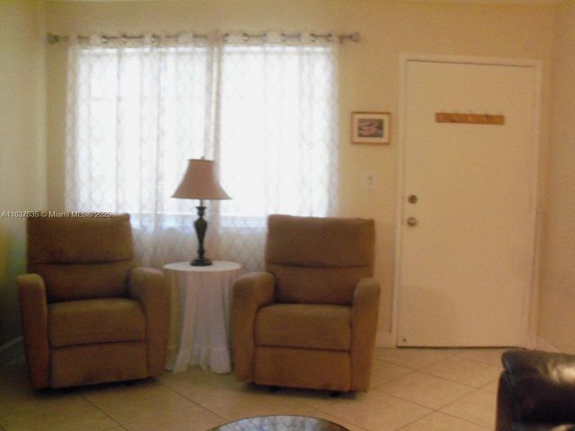 165 NE 203rd Ter 31, Miami Gardens, FL 33179