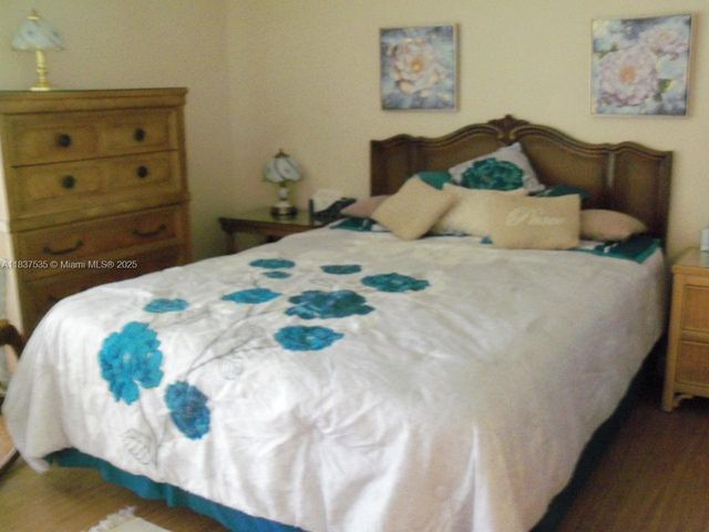 165 NE 203rd Ter 31, Miami Gardens, FL 33179