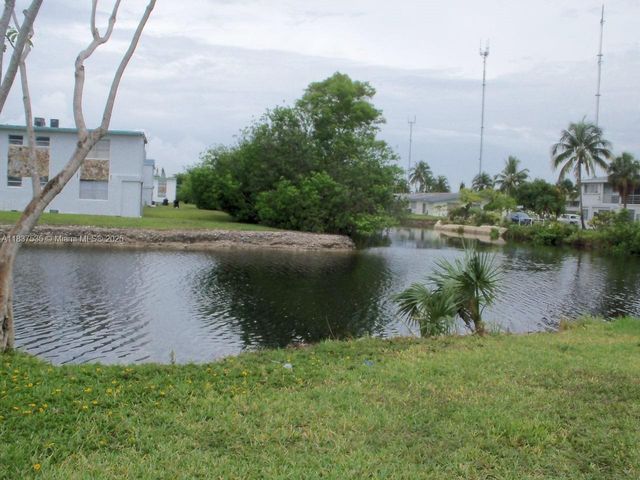 165 NE 203rd Ter 31, Miami Gardens, FL 33179