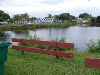 165 NE 203rd Ter 31, Miami Gardens, FL 33179