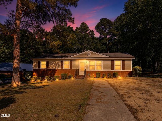 308 Pennsylvania Avenue, Fayetteville, NC 28301