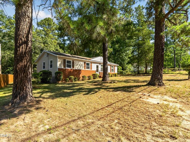 308 Pennsylvania Avenue, Fayetteville, NC 28301