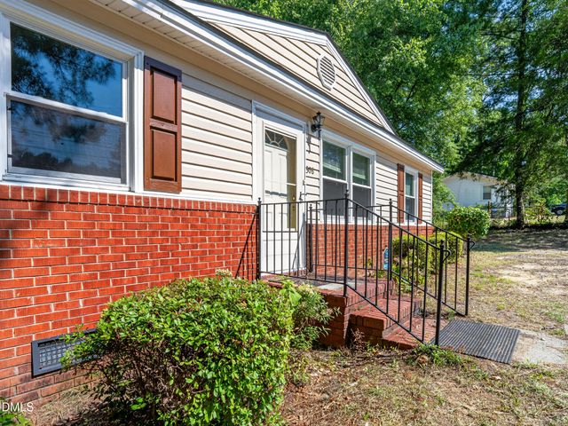 308 Pennsylvania Avenue, Fayetteville, NC 28301