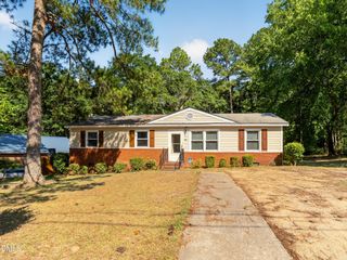 308 Pennsylvania Avenue, Fayetteville, NC 28301