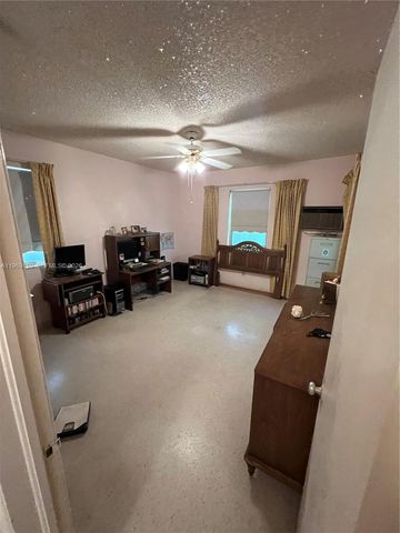 812 Columbus Blvd, Coral Gables, FL 33134