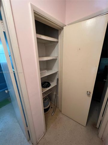 812 Columbus Blvd, Coral Gables, FL 33134