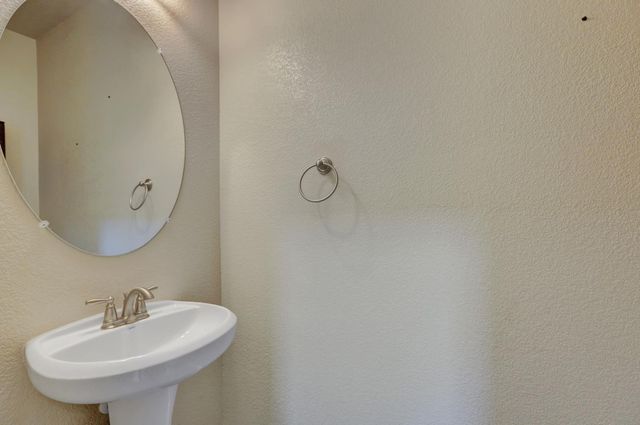 21631 Cascade Crossing Rd, Grass Valley, CA 95949
