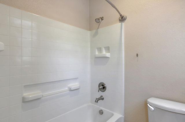 21631 Cascade Crossing Rd, Grass Valley, CA 95949