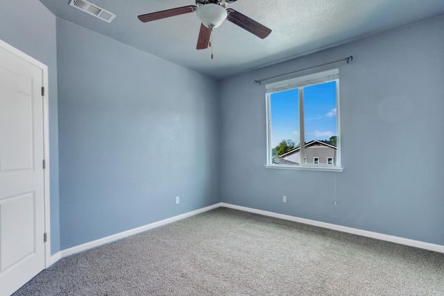 21631 Cascade Crossing Rd, Grass Valley, CA 95949