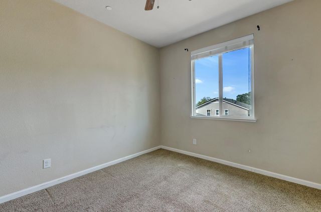 21631 Cascade Crossing Rd, Grass Valley, CA 95949