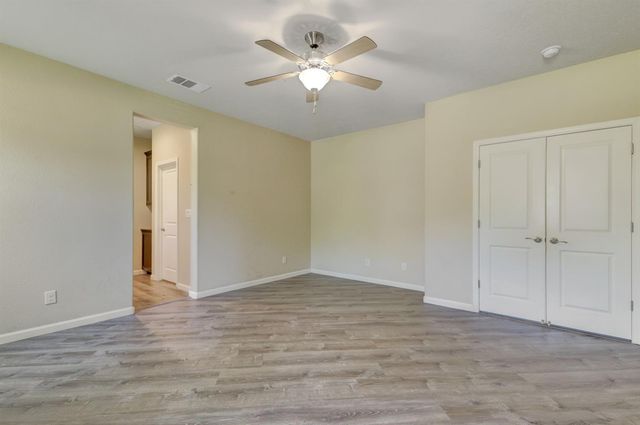 21631 Cascade Crossing Rd, Grass Valley, CA 95949