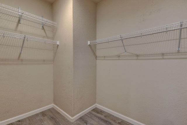 21631 Cascade Crossing Rd, Grass Valley, CA 95949