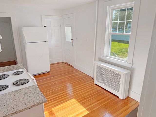 82 Bonham Rd, Dedham, MA 02026