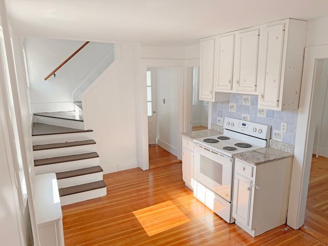 82 Bonham Rd, Dedham, MA 02026