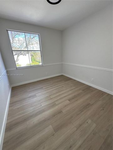 4946 SW 38th Way, Hollywood, FL 33312