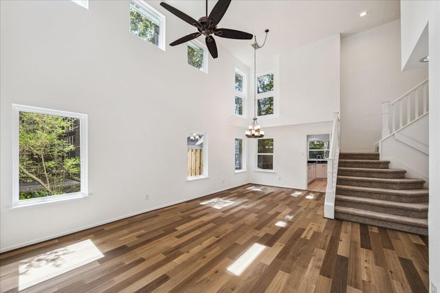 174 W Greywing Circle, The Woodlands, TX 77382