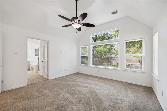 174 W Greywing Circle, The Woodlands, TX 77382